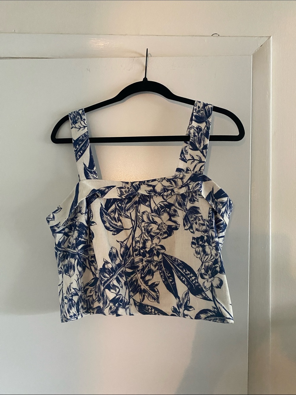 Floral Square-Neck Crop Top in Blue and White